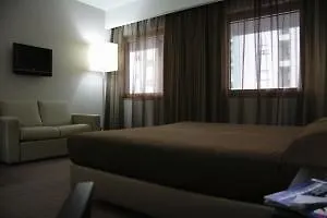Link Hotel