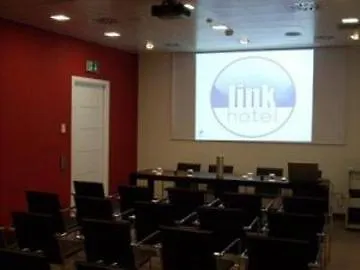 Link Hotel 4*