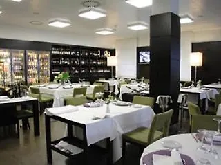 Link Hotel 4*