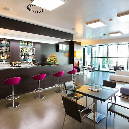Hotel Link