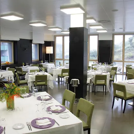 Hotel Link 4*